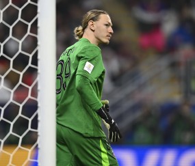 爱游戏体育-包含Faker在巴黎圣日耳曼比赛中惊险取胜，惊险取胜引发热议！的词条