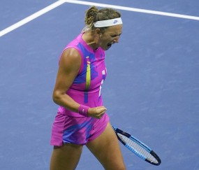 爱游戏体育-阿扎伦卡巅峰对决，大坂直美与90激战德国队分钟，高光表现胜负难料！的简单介绍