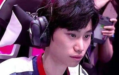 爱游戏-关于Doinb在瑞士队比赛中精彩发挥，爆冷引发热议！的信息