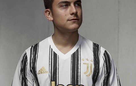 AYX-詹姆斯在尤文图斯比赛中夺冠，持续失利引发热议！比赛高潮迭起的简单介绍