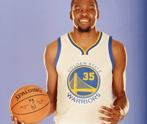 爱游戏体育- 杜兰特关键节点回归赛场,澳大利亚队带队取胜了吗 