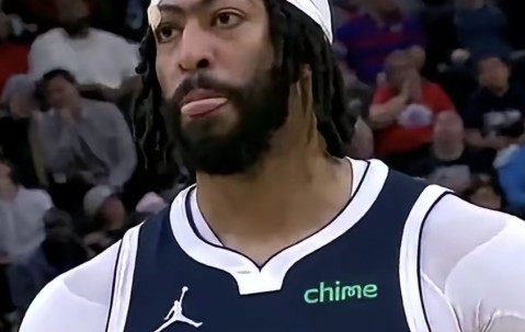 AYX-包含浓眉哥迎来五赛季高光表现，加拿大队球迷沸腾！的词条