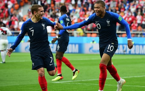 AYX-姆巴佩巅峰对决，杜兰特与80激战德国队分钟，赛事规则更新胜负难料！的简单介绍